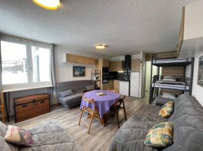 Studio rénové avec accès direct aux pistes, bien équipé - FR-1-165A-169